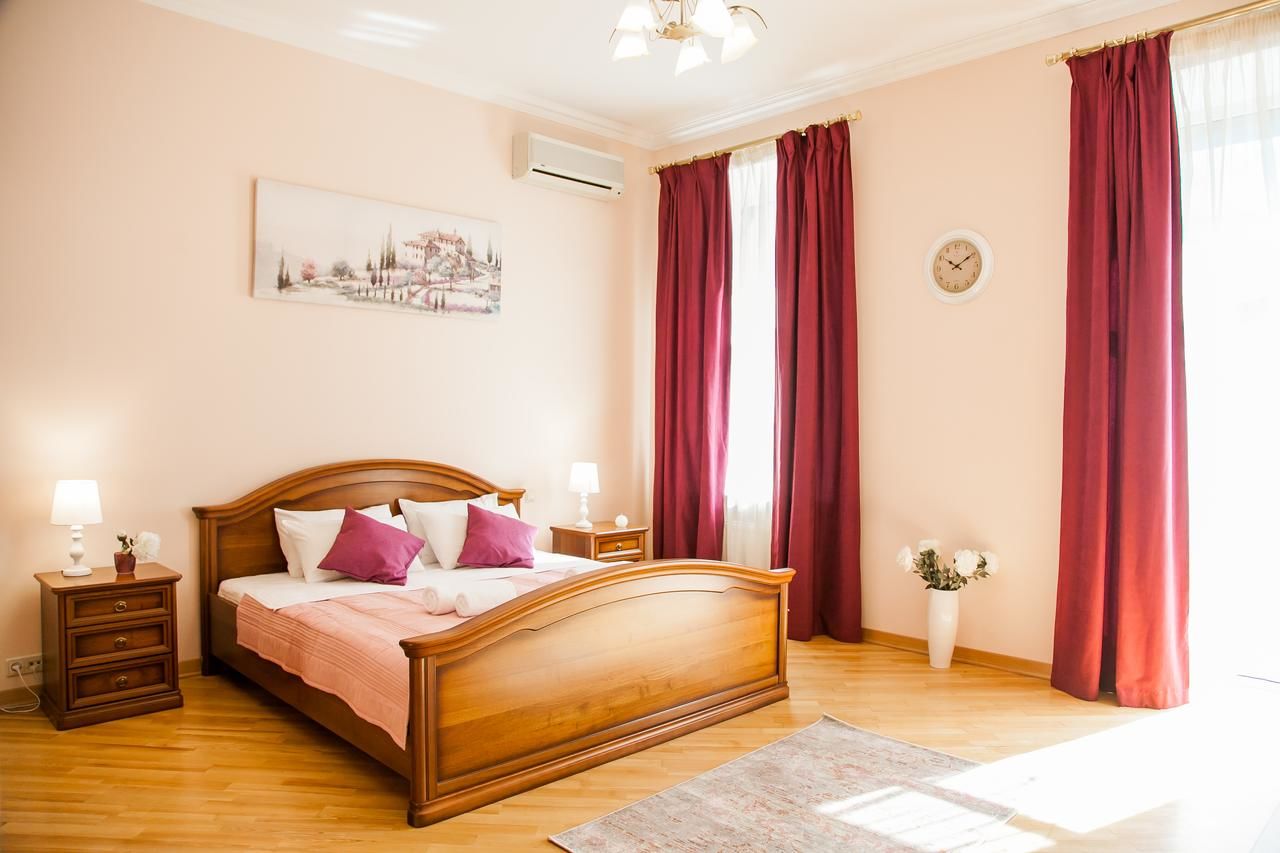 Апартаменты Inn Home Apartments - Kreshchatyk area Киев