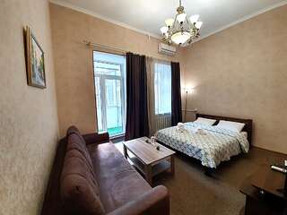 Апартаменты Inn Home Apartments - Kreshchatyk area Киев Апартаменты с 2 спальнями - ул. Костельная, 5-4