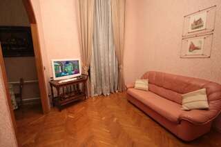 Апартаменты Inn Home Apartments - Kreshchatyk area Киев Апартаменты с 2 спальнями, Пушкинская 33-6