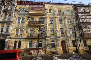 Апартаменты Inn Home Apartments - Kreshchatyk area Киев Апартаменты с 2 спальнями, Пушкинская 33-13
