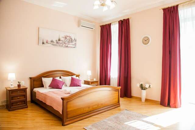 Апартаменты Inn Home Apartments - Kreshchatyk area Киев-16